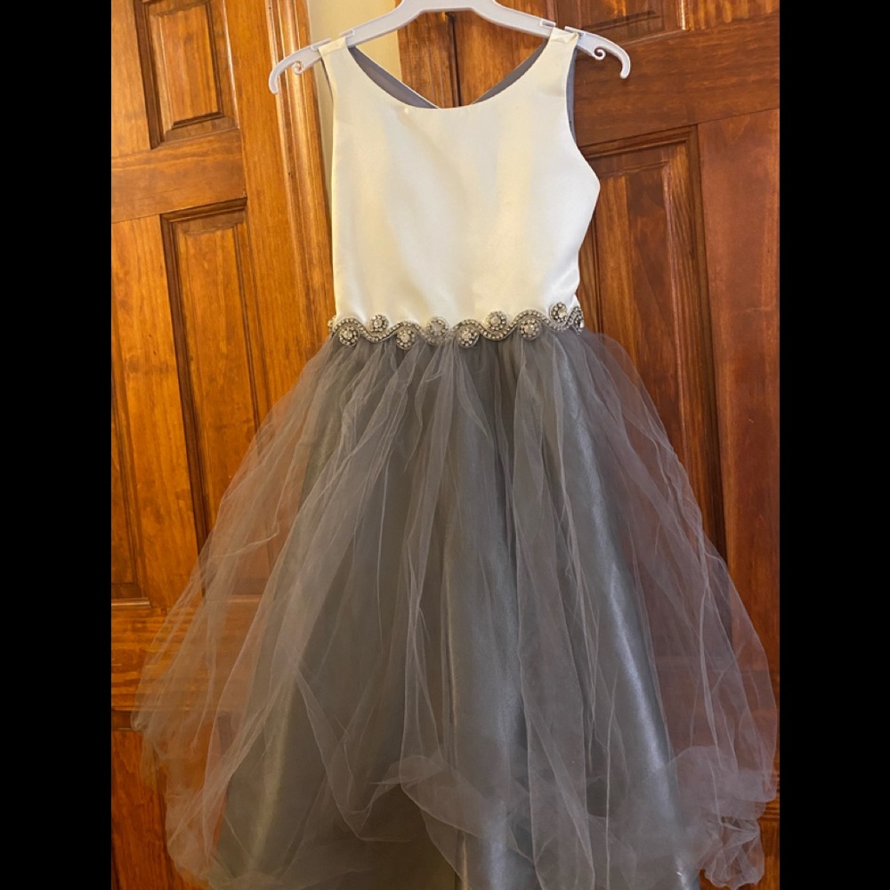 A cute dark sliver dress